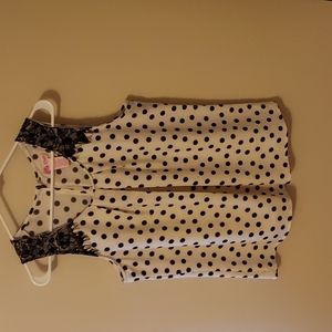 Candies tan and black spring top